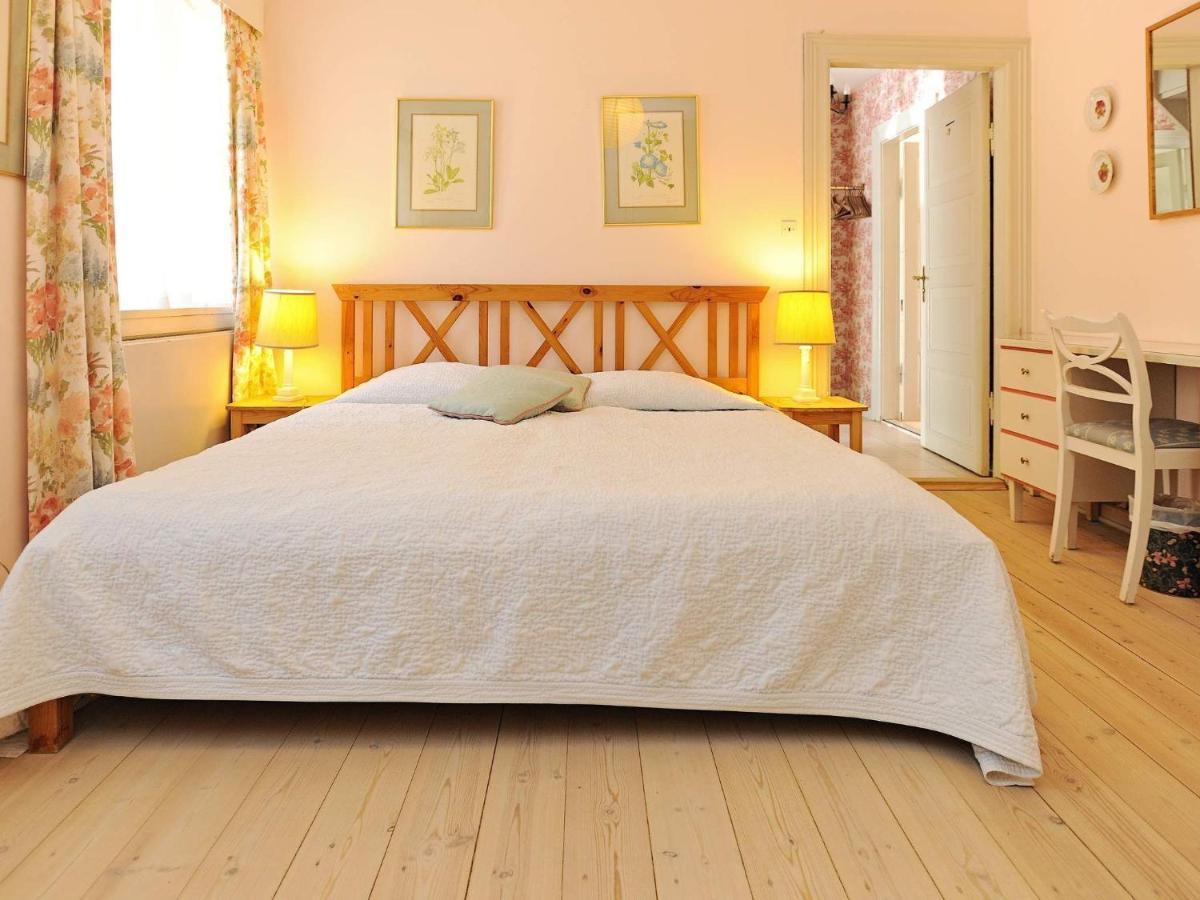 12 Person Holiday Home In Ullerslev Dış mekan fotoğraf
