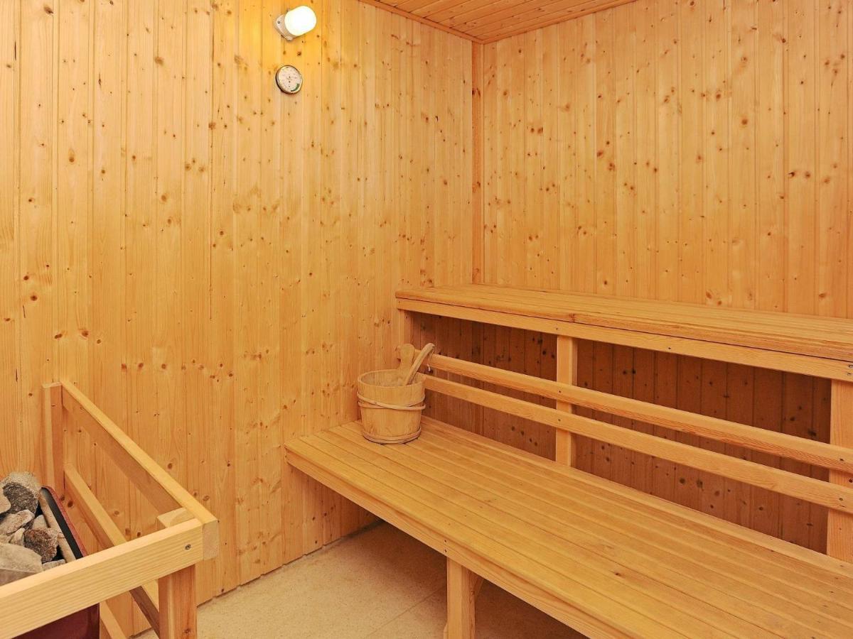 12 Person Holiday Home In Ullerslev Dış mekan fotoğraf